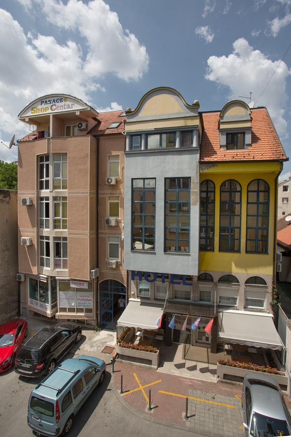 Garni Hotel Zenit Novi Sad Exterior foto